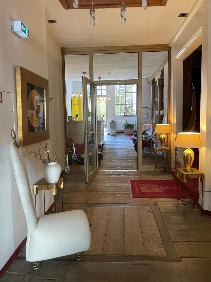 Haus Wullfcrona Hotel Щралзунд Екстериор снимка
